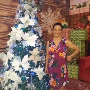 Meet your Posher, Marleni